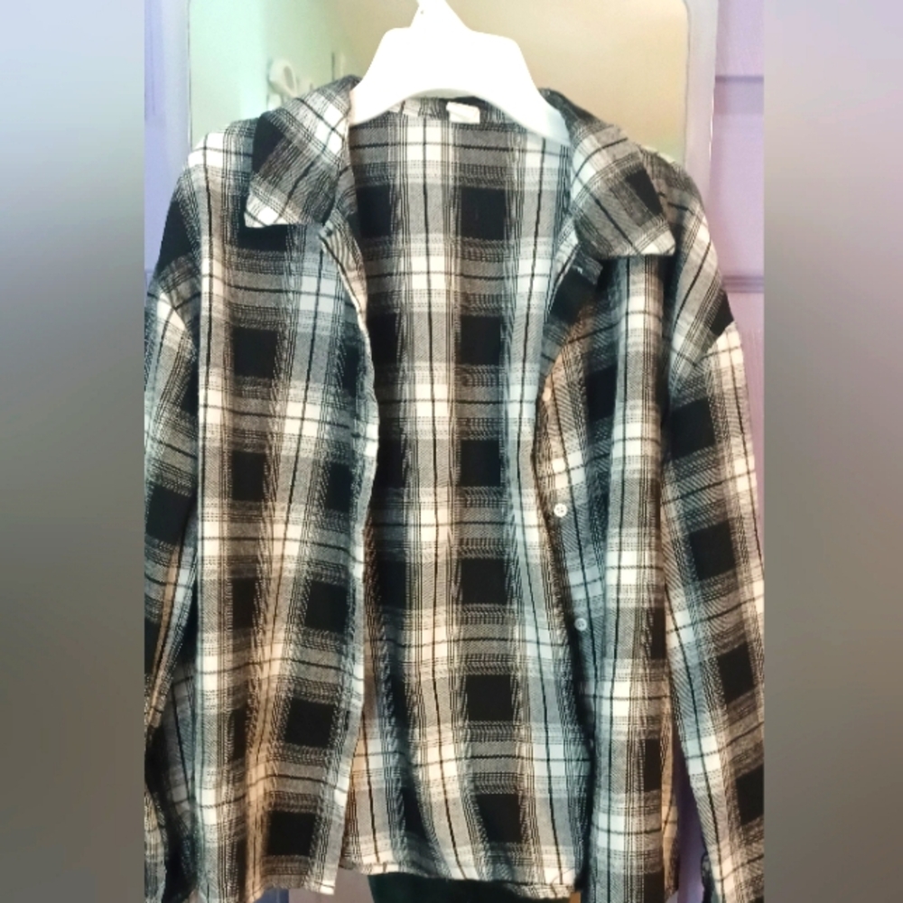 Shein black and white flannel with buttons